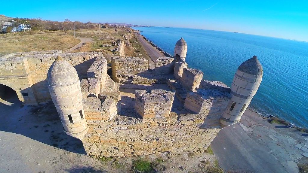 крепость Еникале в Крыму